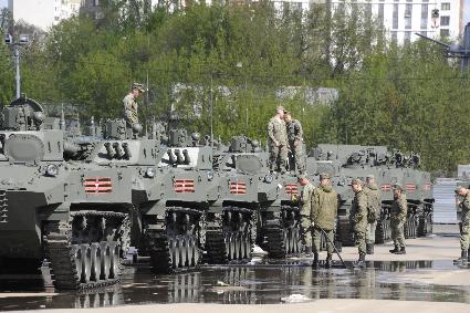 Уралвагонзавод подготовил военную технику для Парада Победы в Москве