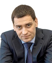Центер Ян Владимирович, Первый Вице-Президент - управляющий Екатеринбургским филиалом Газпромбанка 