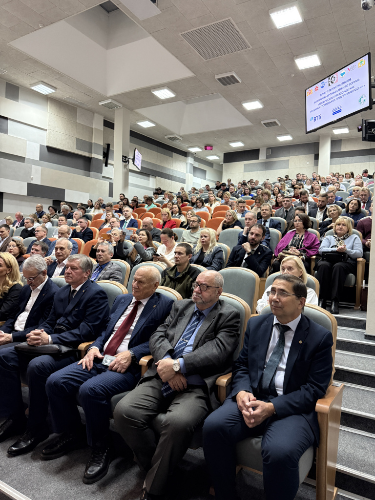 Фото 2А Зал.JPG